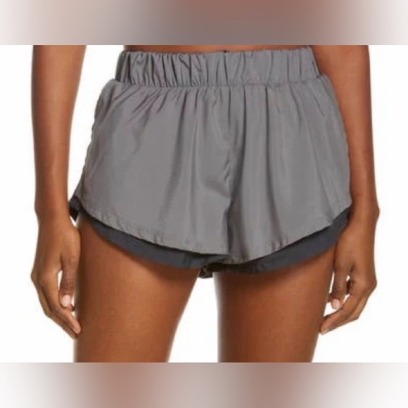 Free People FP Movement Run for It shorts size small Elastic waist - Picture 2 of 7